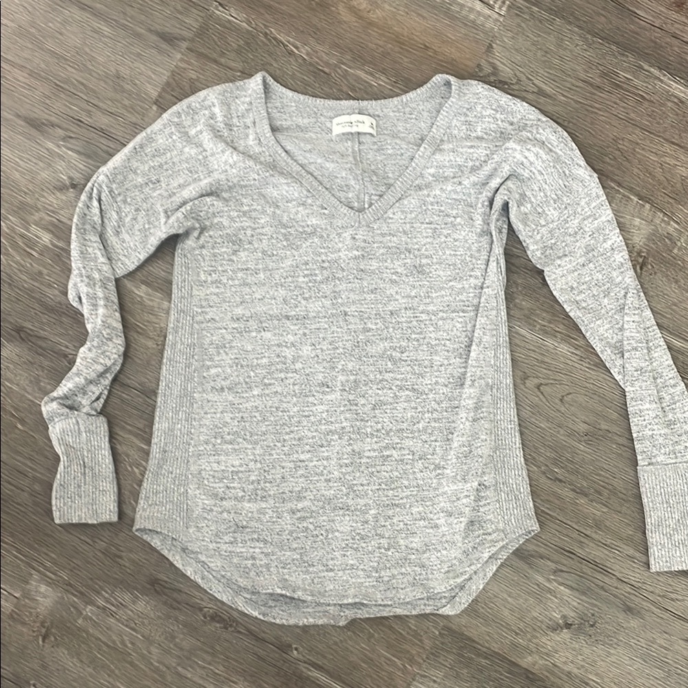 Abercrombie & Fitch Gray Fitted Ribbed Long Sleeve Blouse